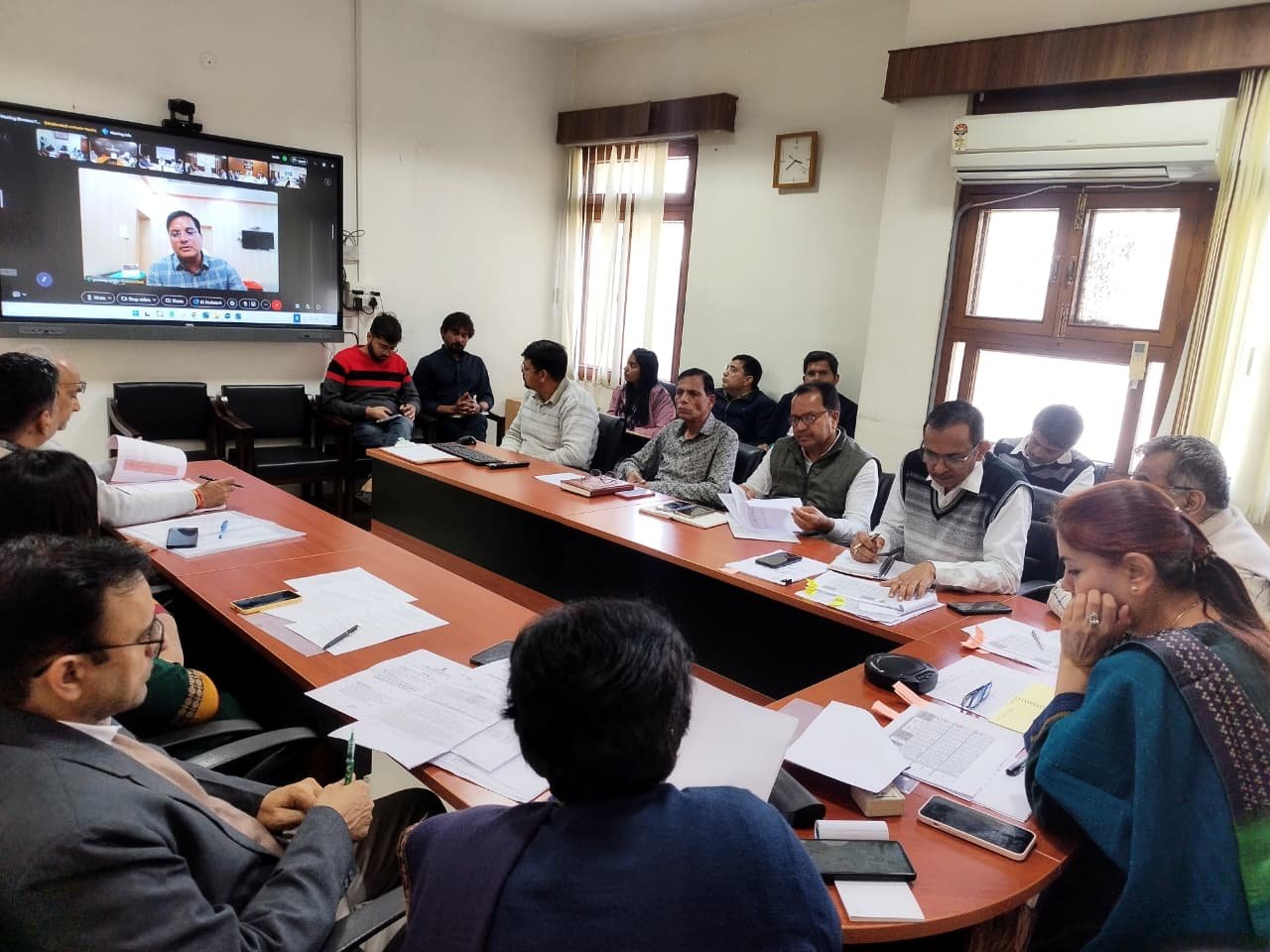 Ensure Timely Achievement of Revenue Targets: Divisional Commissioner Kevalramani
