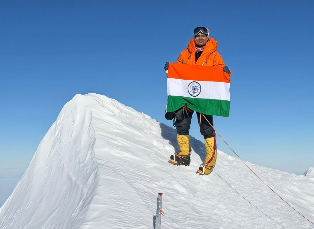 डीपीएस, उदयपुर की छात्रा मनस्वी अग्रवाल ने अंतरराष्ट्रीय उपलब्धियों से बढ़ाया मेवाड़ का गौरव