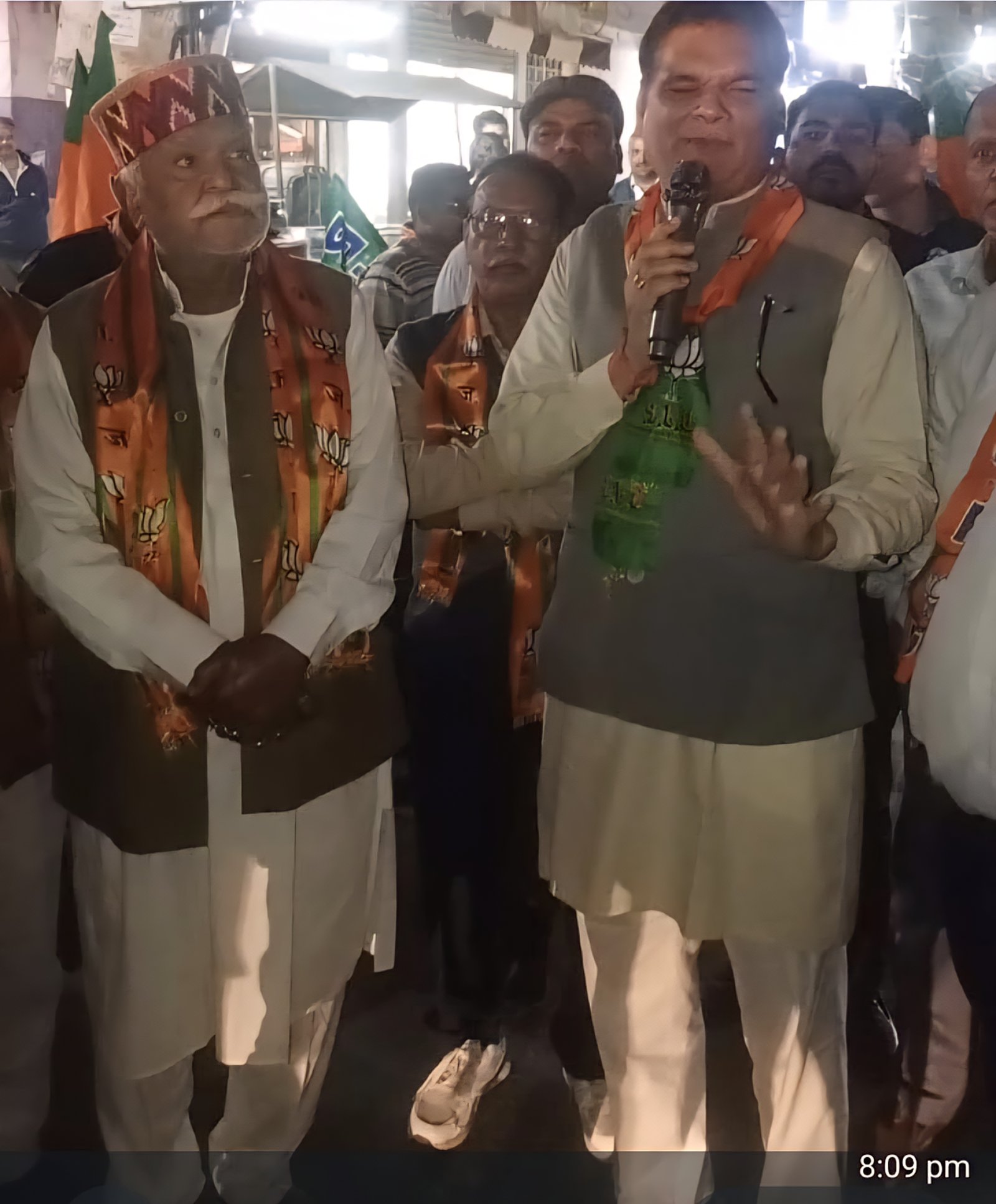 आयड़ पुलिस चौकी बनी थाना बजट में मिली सौगात पर राणा प्रताप मंडल में जश्न आतिशबाजी और मिठाई वितरण