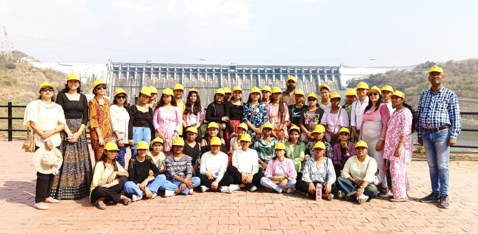 चार दिवसीय शैक्षणिक भ्रमण सम्पन्न