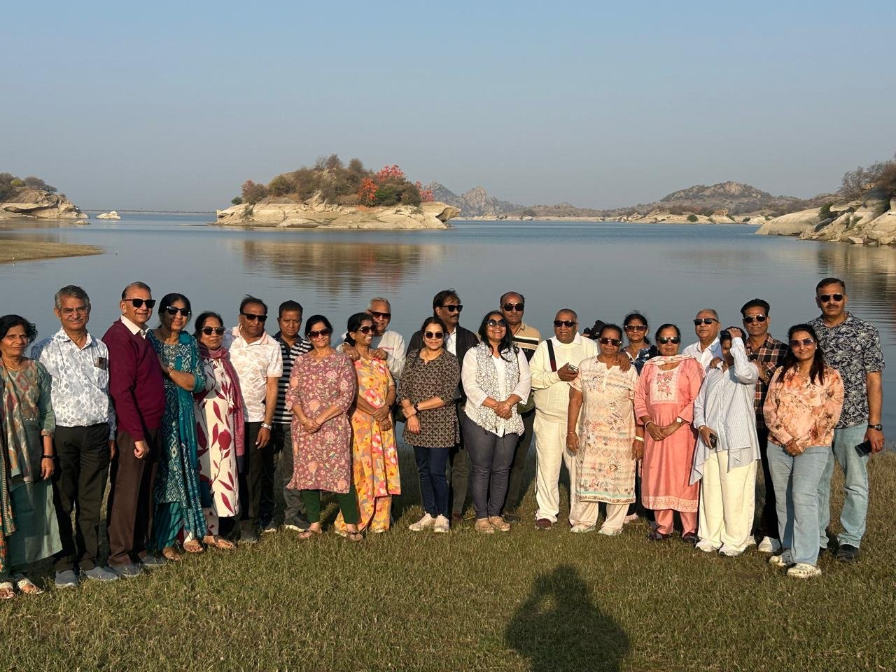 50 जैन परिवारों ने पिकनिक के दौरान की जगंल सफारी