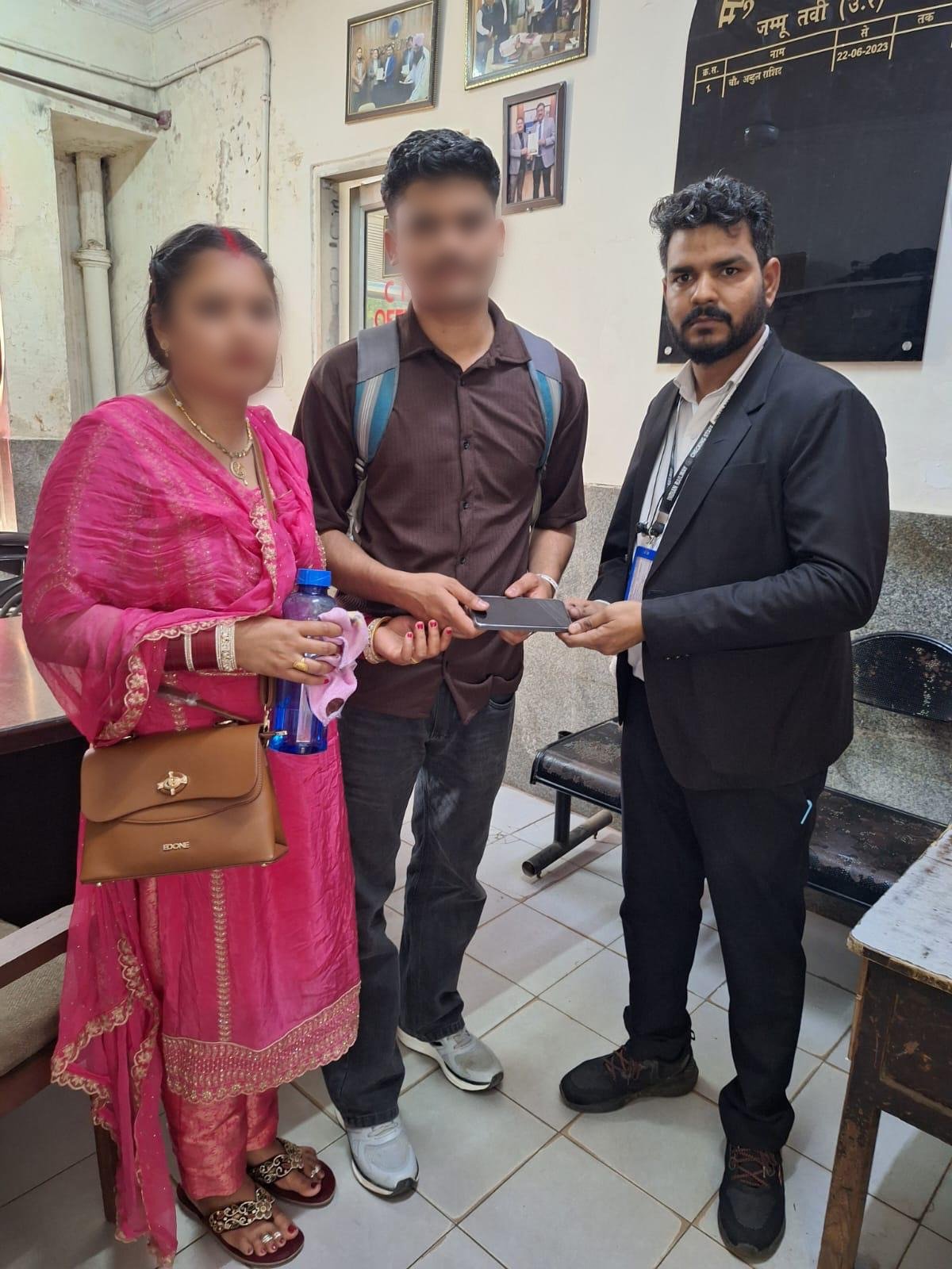 जम्मू मंडल के टिकट चेकिंग स्टाफ ने पेश की ईमानदारी की मिसाल