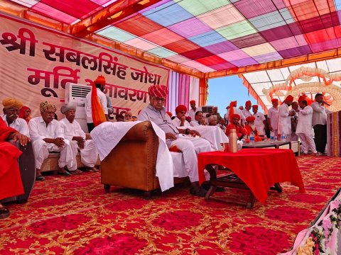 फलसूंड में सबल सिंह की मूर्ति का अनावरण