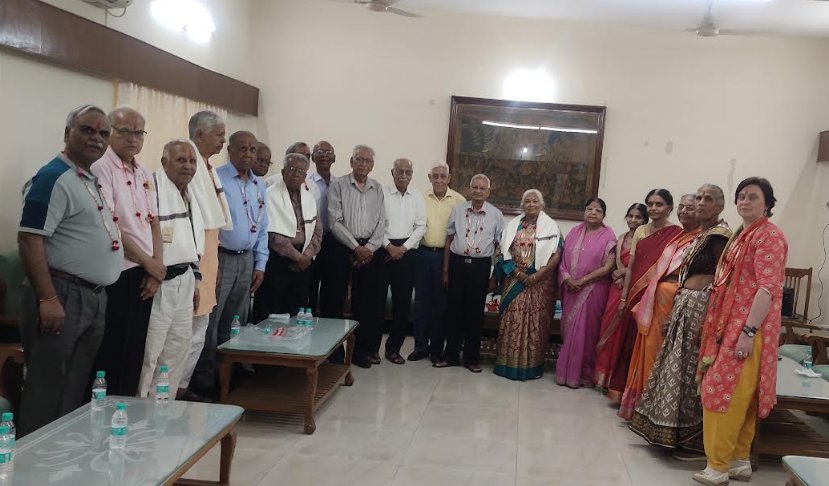 सेवानिवृत्त वरिष्ठ कृषि वैज्ञानिकों ने मनाया होली एवं 128वां द्विमासिक स्नेह मिलन समारोह