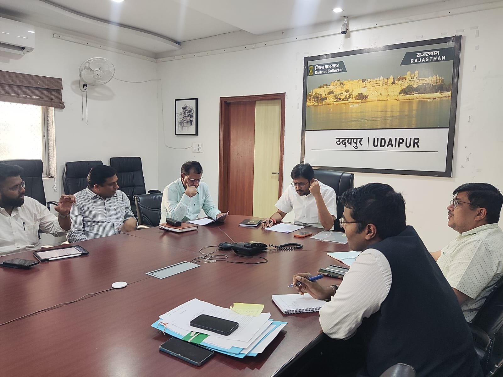 घरेलू गैस सिलेण्डर का पर्याप्त स्टॉक, उपभोक्ता भ्रमित न हों - जिला कलक्टर