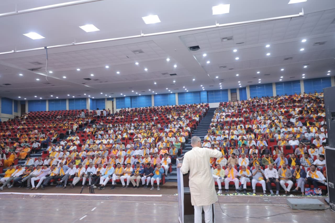 'जात-पात की करो विदाई, हिन्दू हम सब भाई-भाई' के जयघोष से गूँजा चित्तौड़गढ़