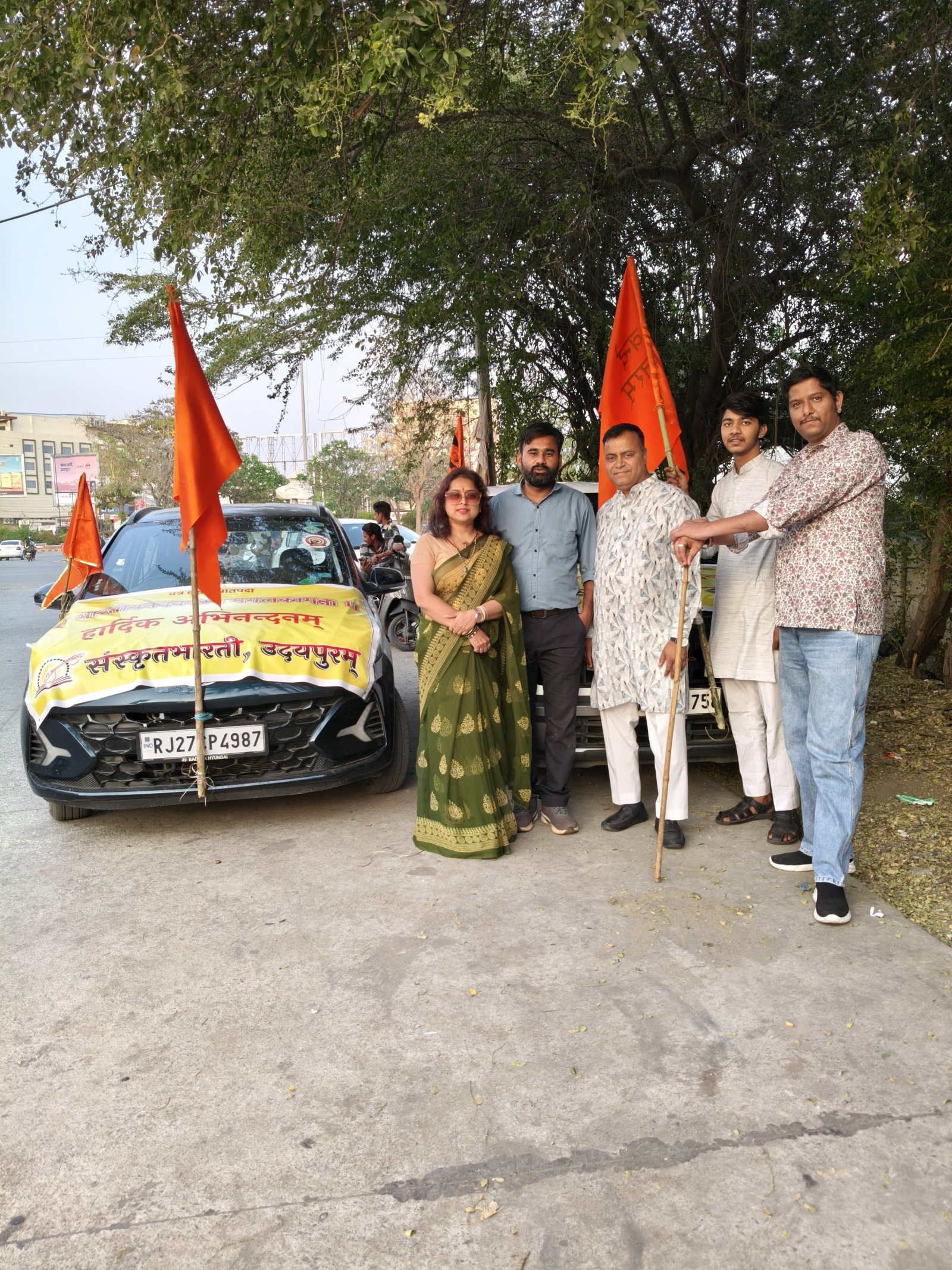 भगवा वाहन रैली में संस्कृतभारती के संस्कृत गीत उद्घोष बने आकर्षण का केंद्र”