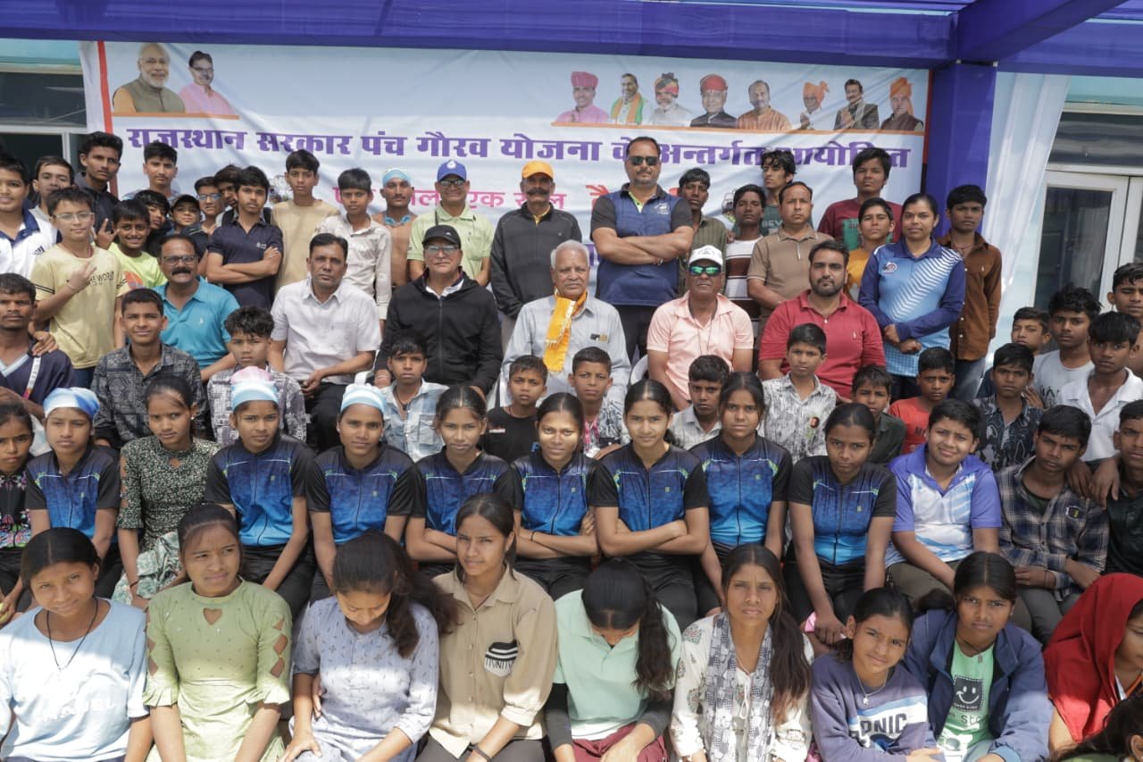 MLA Visits Khelgaon, Reviews Swimming Camp, Encourages Athletes