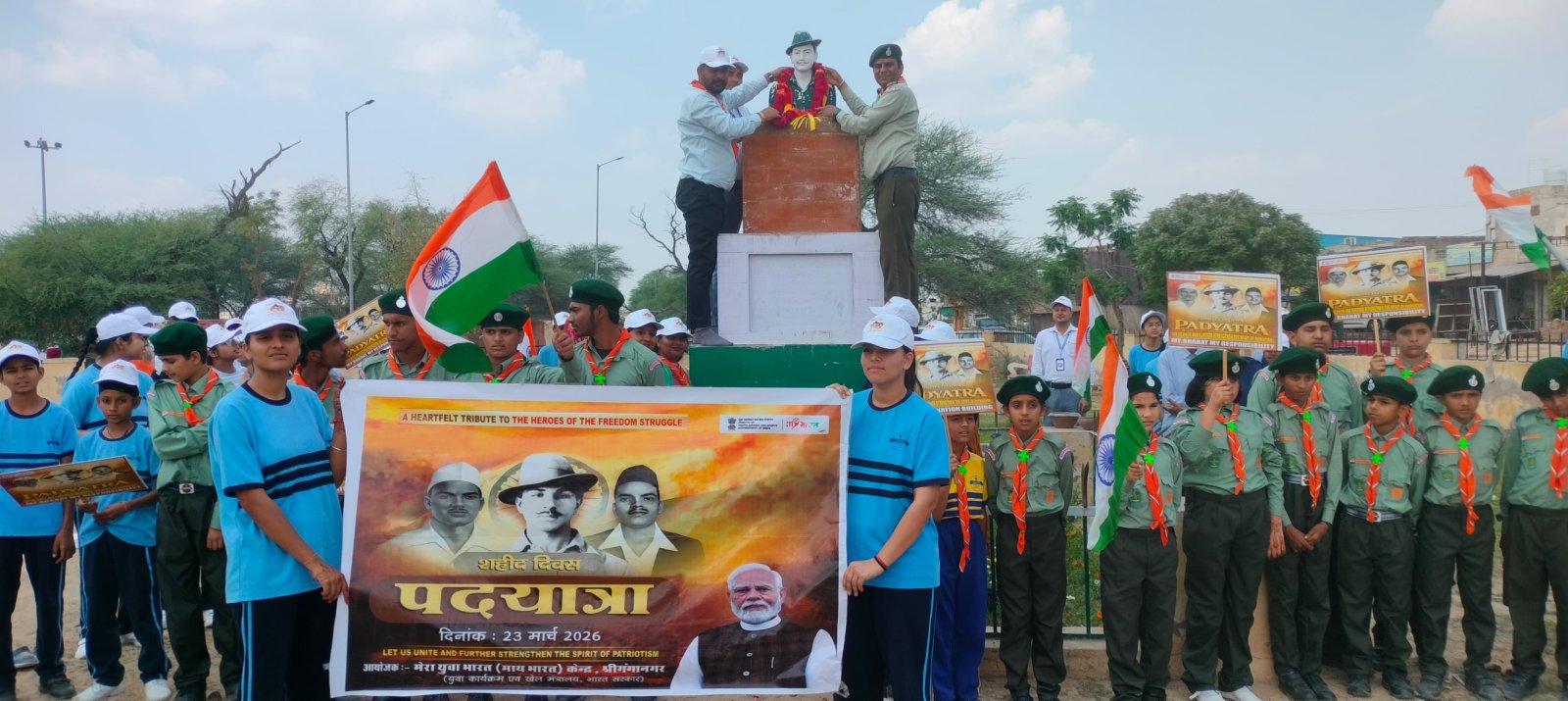 “My India – My Responsibility” Themed March Organized; Youth Pay Tribute to Martyrs