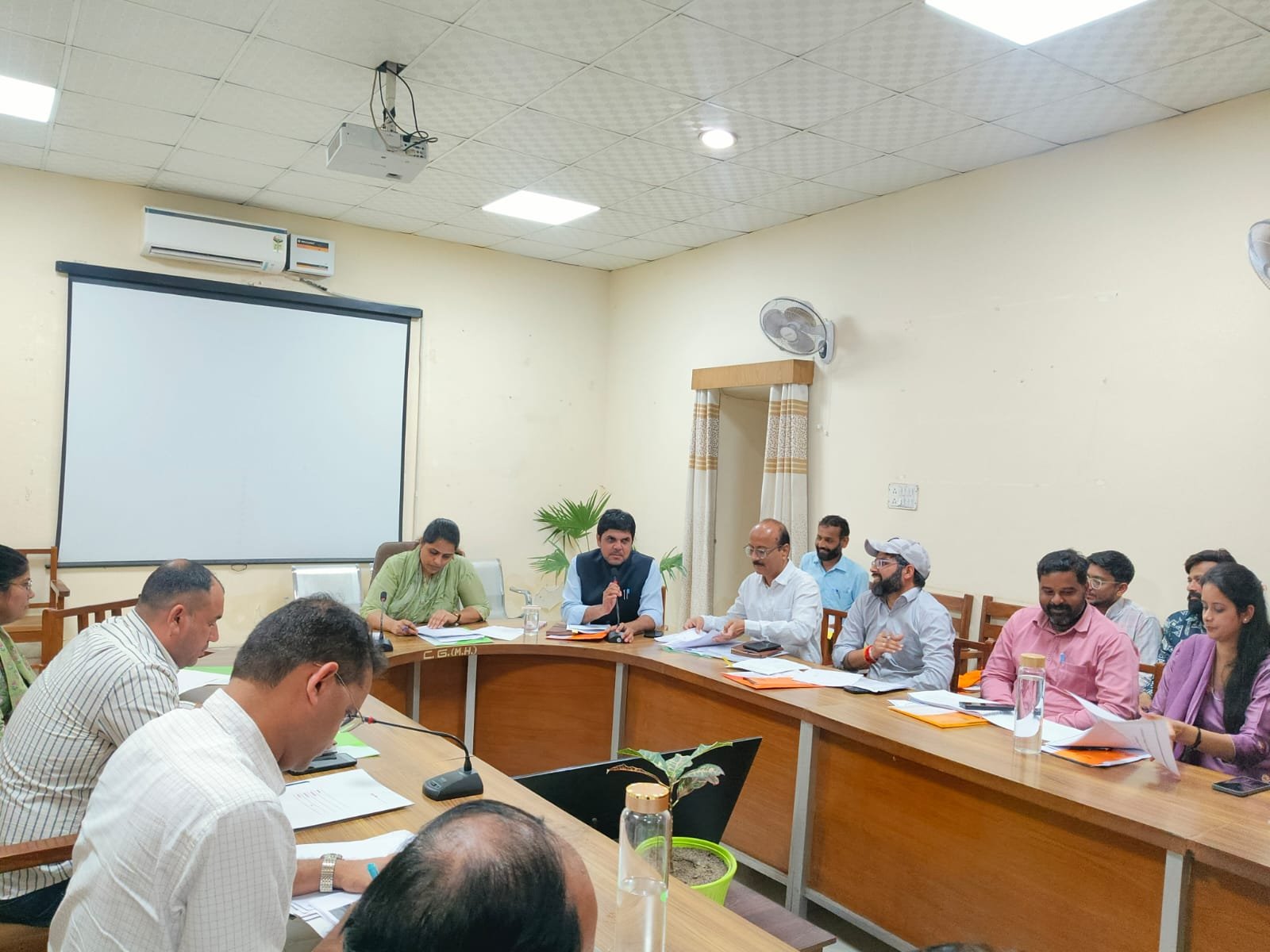 जिला परियोजना समन्वयक समिति की बैठक आयोजित