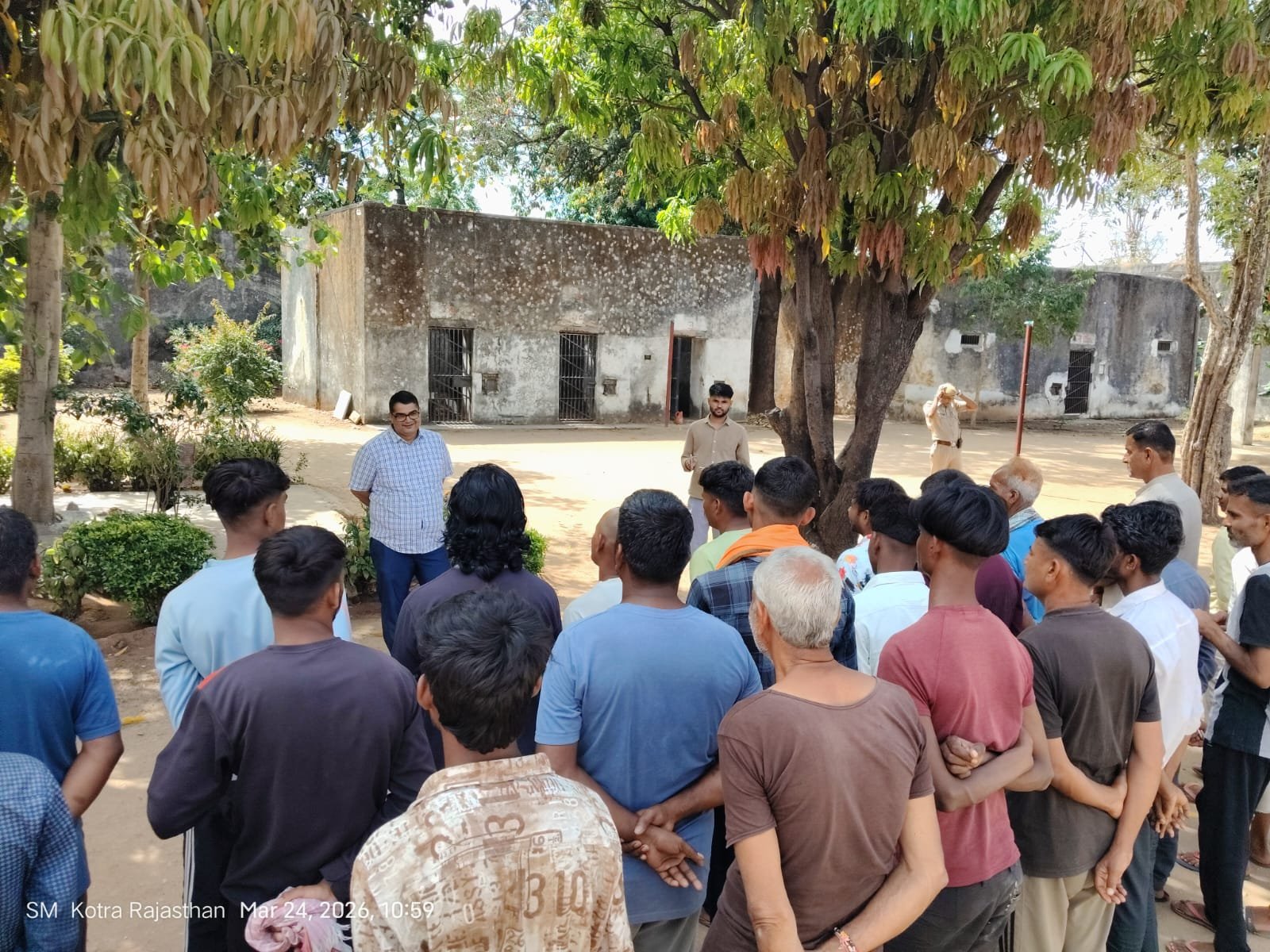 उप कारागृह झाड़ोल एवं कोटड़ा का निरीक्षण