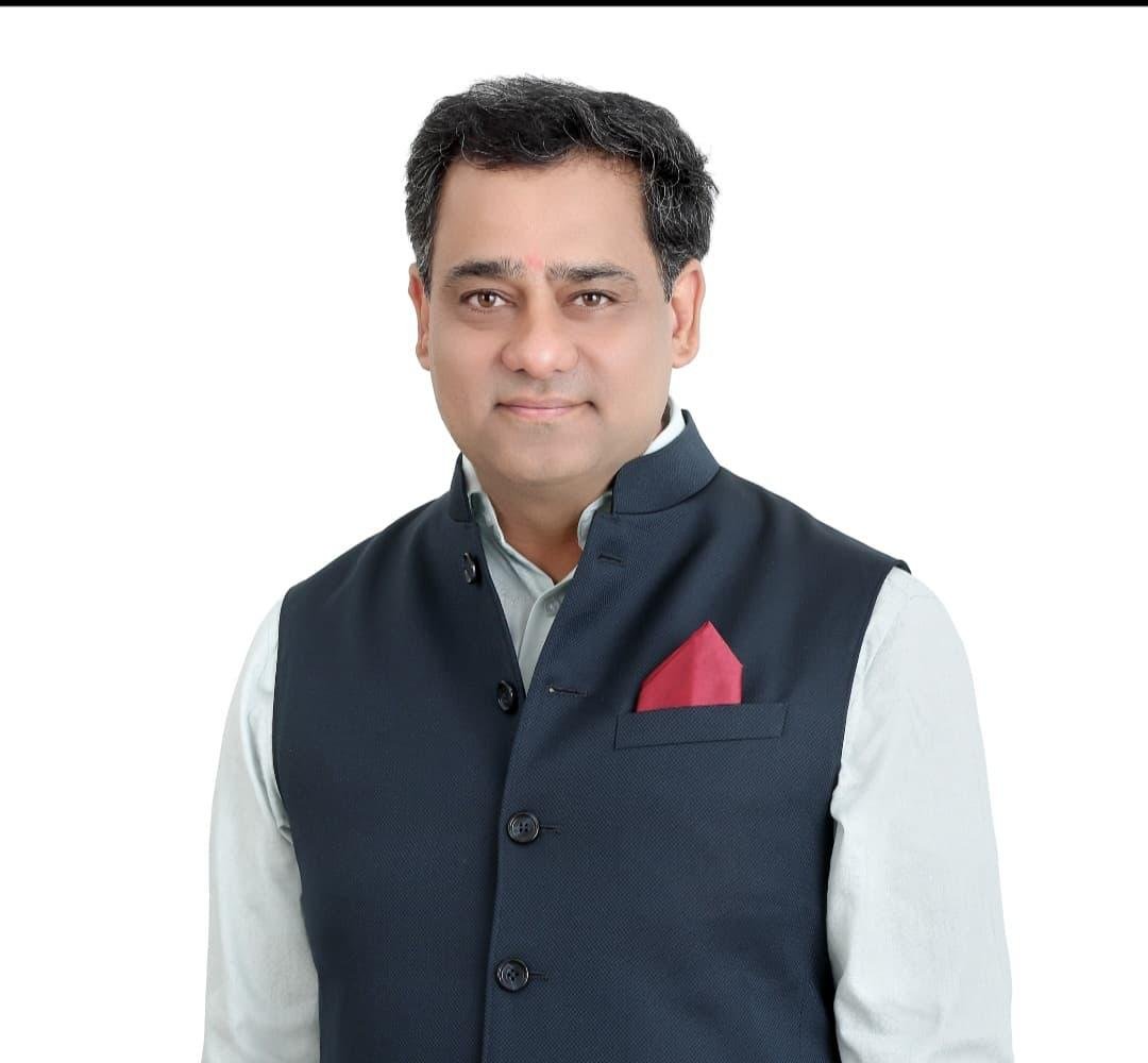 रोटरी डिस्ट्रिक्ट 3056 में रोटेरियन मुकेश माधवानी बने एंटरप्रेन्योरशिप डेवलपमेंट कमेटी के चेयरमैन