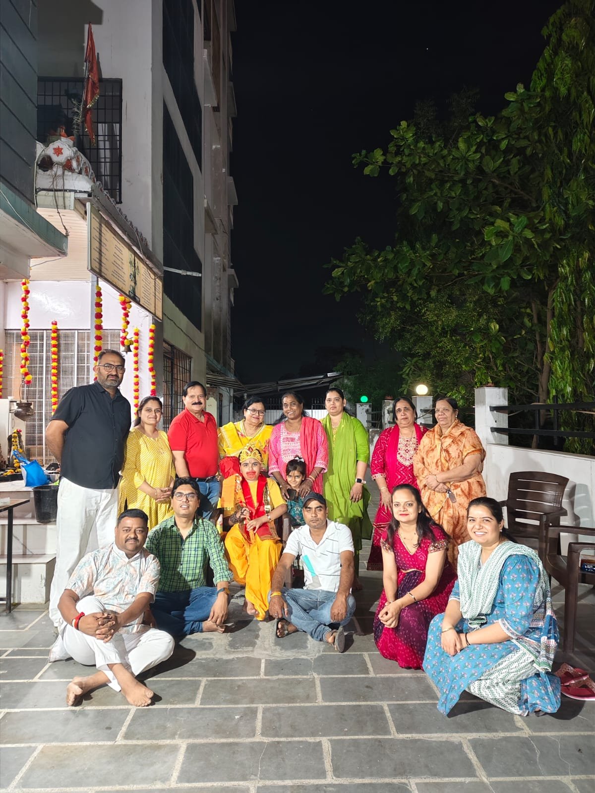 मंगल मूर्ति सोसाइटी में हनुमान जन्मोत्सव मनाया गया , बच्चों कि रोचक प्रस्तुतियों ने मन मोह लिया