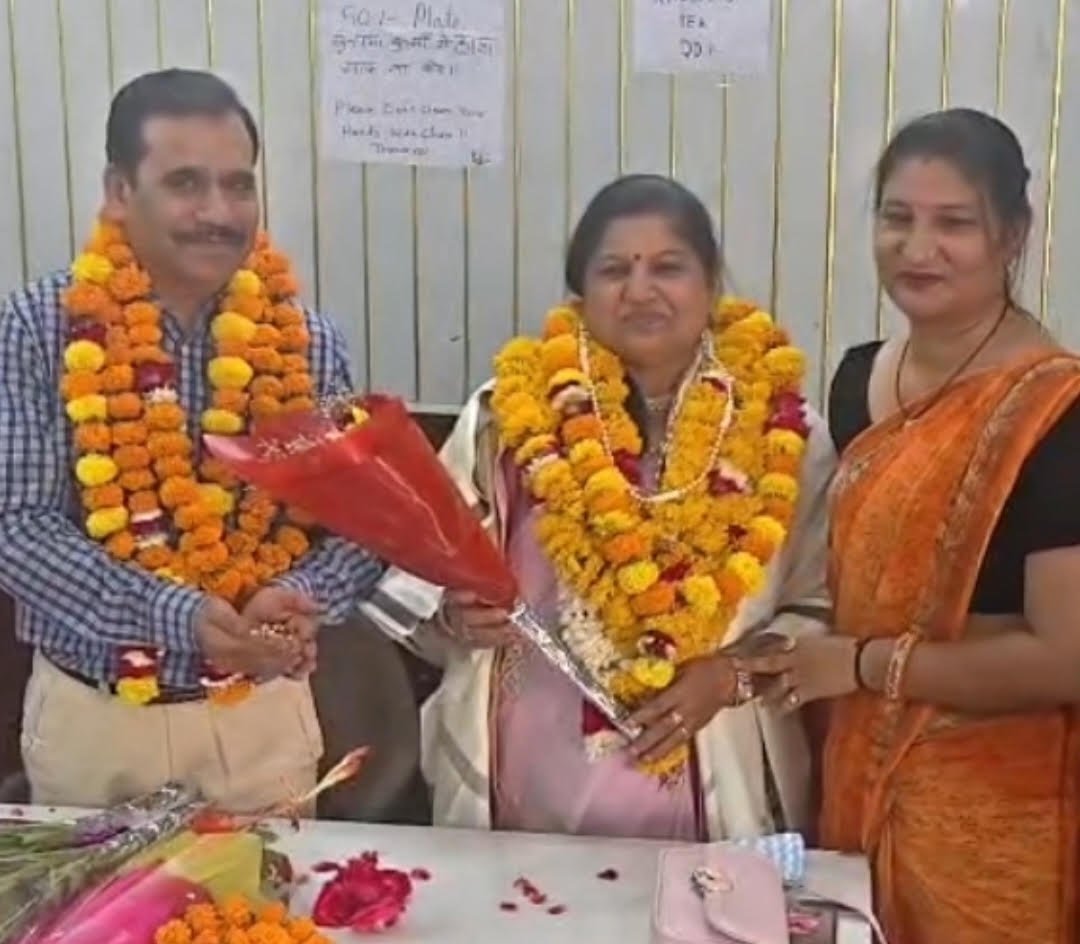 सृजनधर्मी रचनाकार डॉ. शशि जैन का कोटा में साहित्यकारों ने सम्मान किया