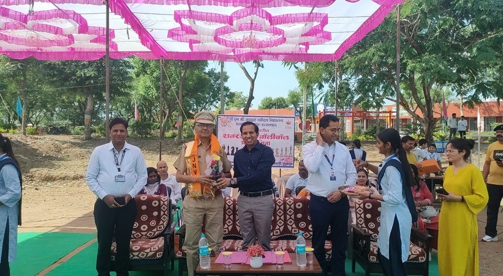 नवोदय विद्यालय मावली में संकुल स्तरीय वॉलीबॉल और शतरंज चयन खेल स्पर्धाएं प्रारंभ
