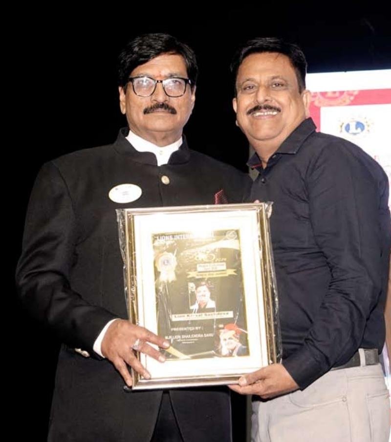Kewal Sachdeva Honoured as “Best Lion of the Region”