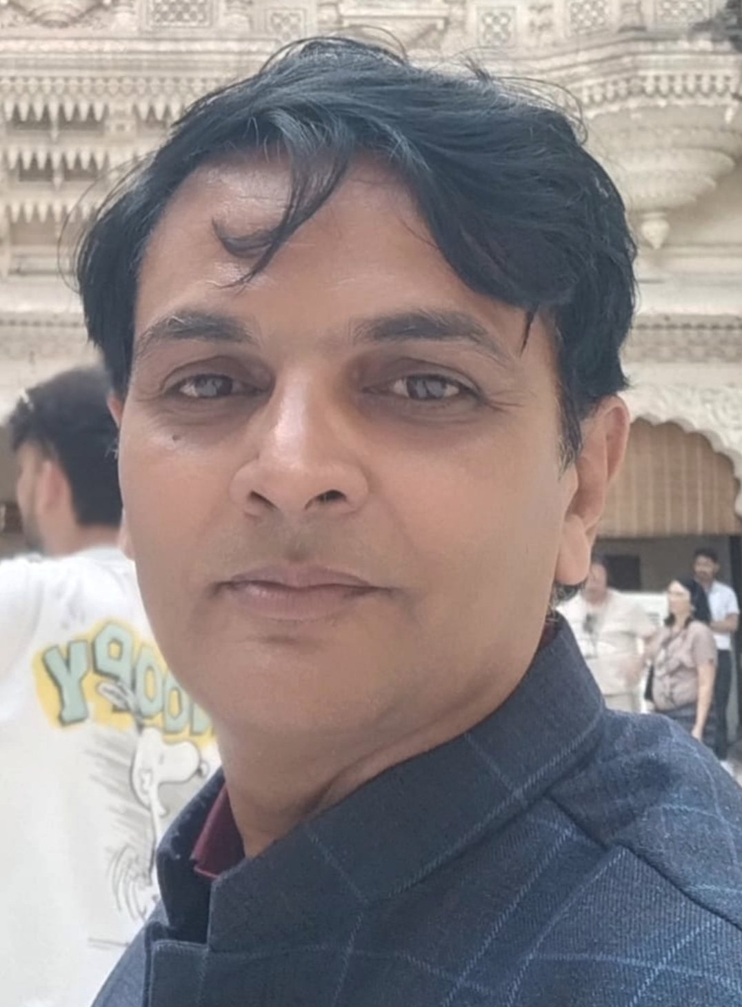 बाल साहित्य की सभी विधाओं में चलाई कलम