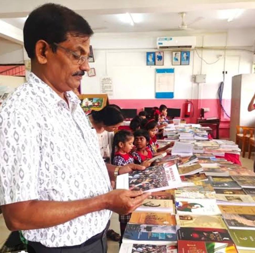 Books Are the Cornerstone of Research and Innovation: Dr. Shrinivas Mahawar
