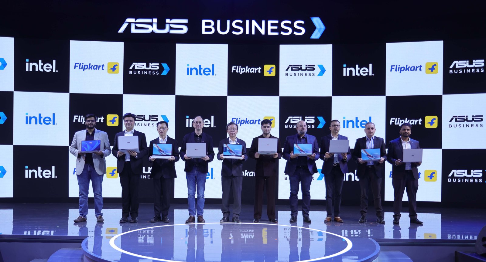 ASUS Launches ExpertBook Ultra, an AI-powered Flagship of the Industry, Period! That is Built for Brilliance