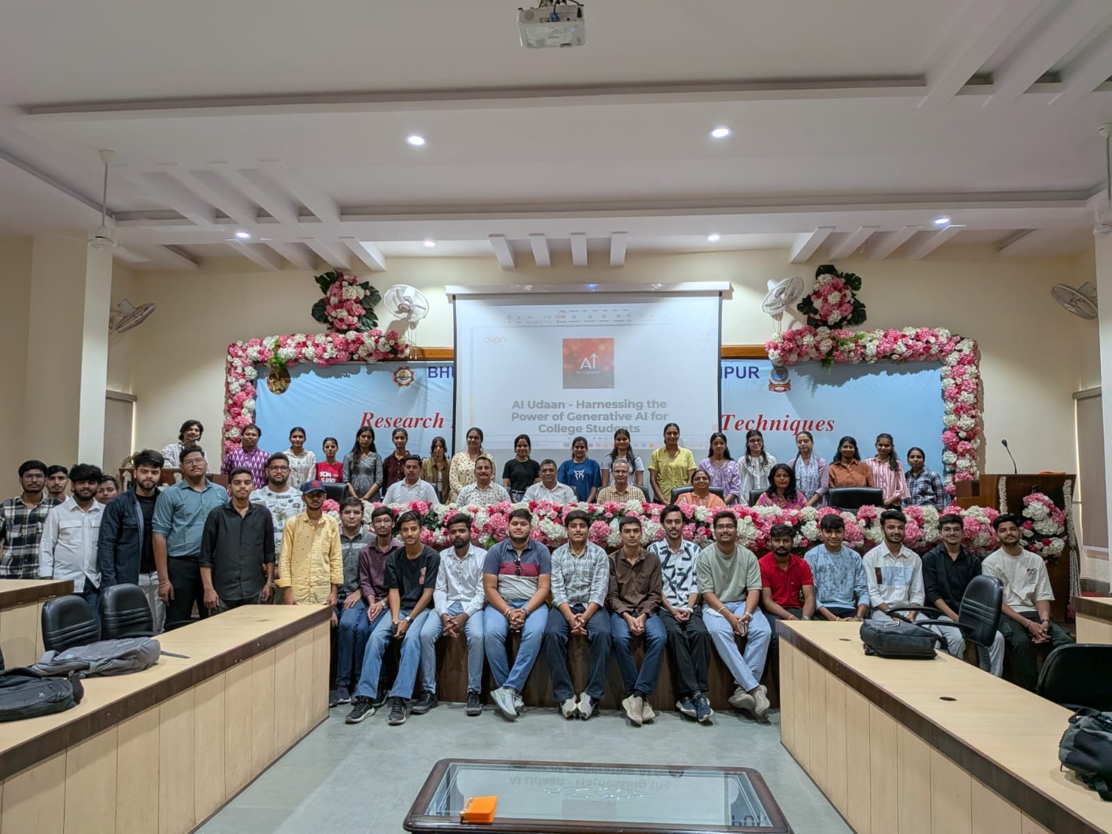 भूपाल नोबल्स विश्वविद्यालय में गूगल जैमीनी एआई और गूगल नोटबुक एल एम पर एक दिवसीय कार्यशाला का आयोजन