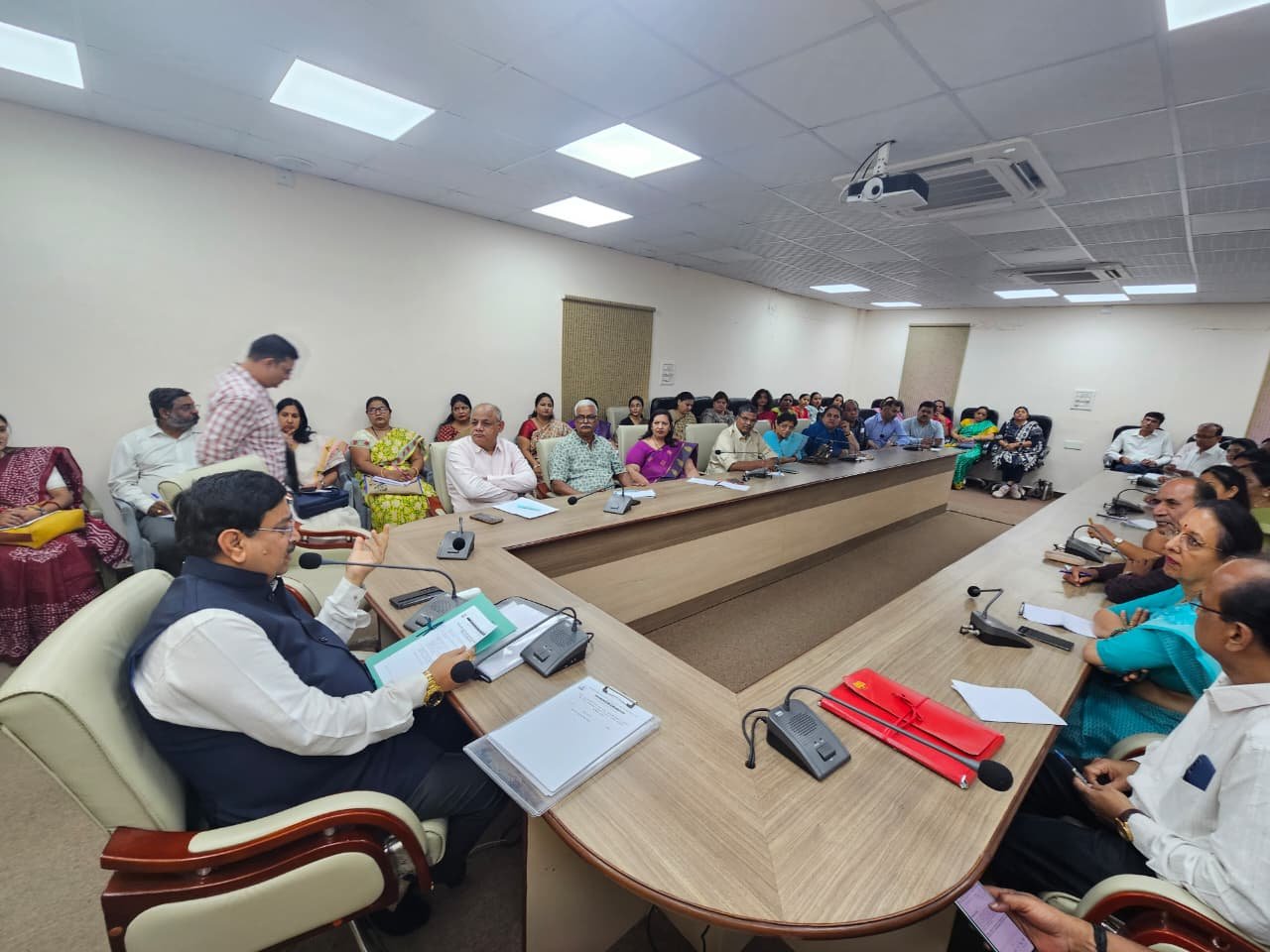 राजस्थान विद्यापीठ में रिसर्च बोर्ड, एकेडमिक काउंसिल की बैठक सम्पन्न