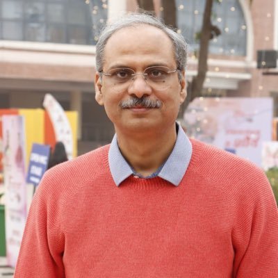 आद्य संवाददाता देवर्षि नारद: संचार, सत्य और निष्पक्ष पत्रकारिता के आदि पुरुष