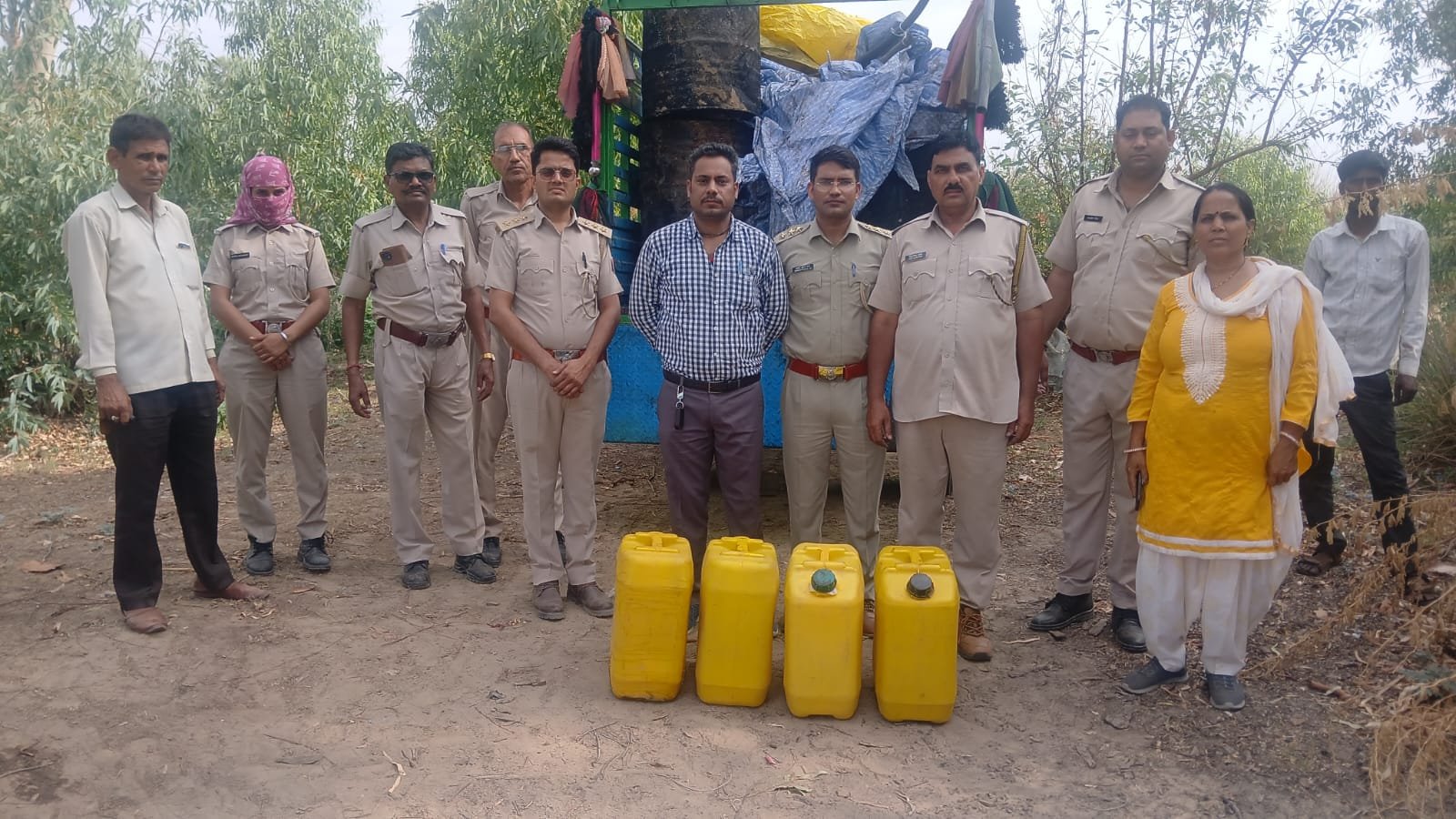 प्रदेश में हजारों लीटर वाॅश एवं भट्टियां नष्ट