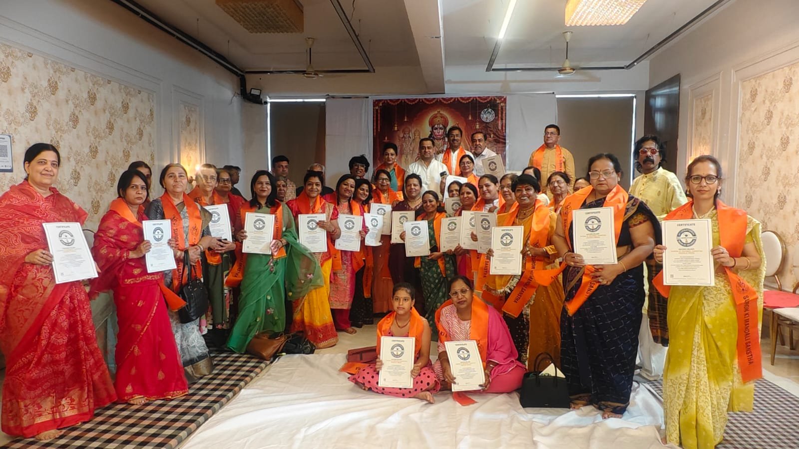 सुरों की मंडली महिला विंग ने रचा इतिहास, संगीतमय अवॉर्ड समारोह में मनाया जश्न