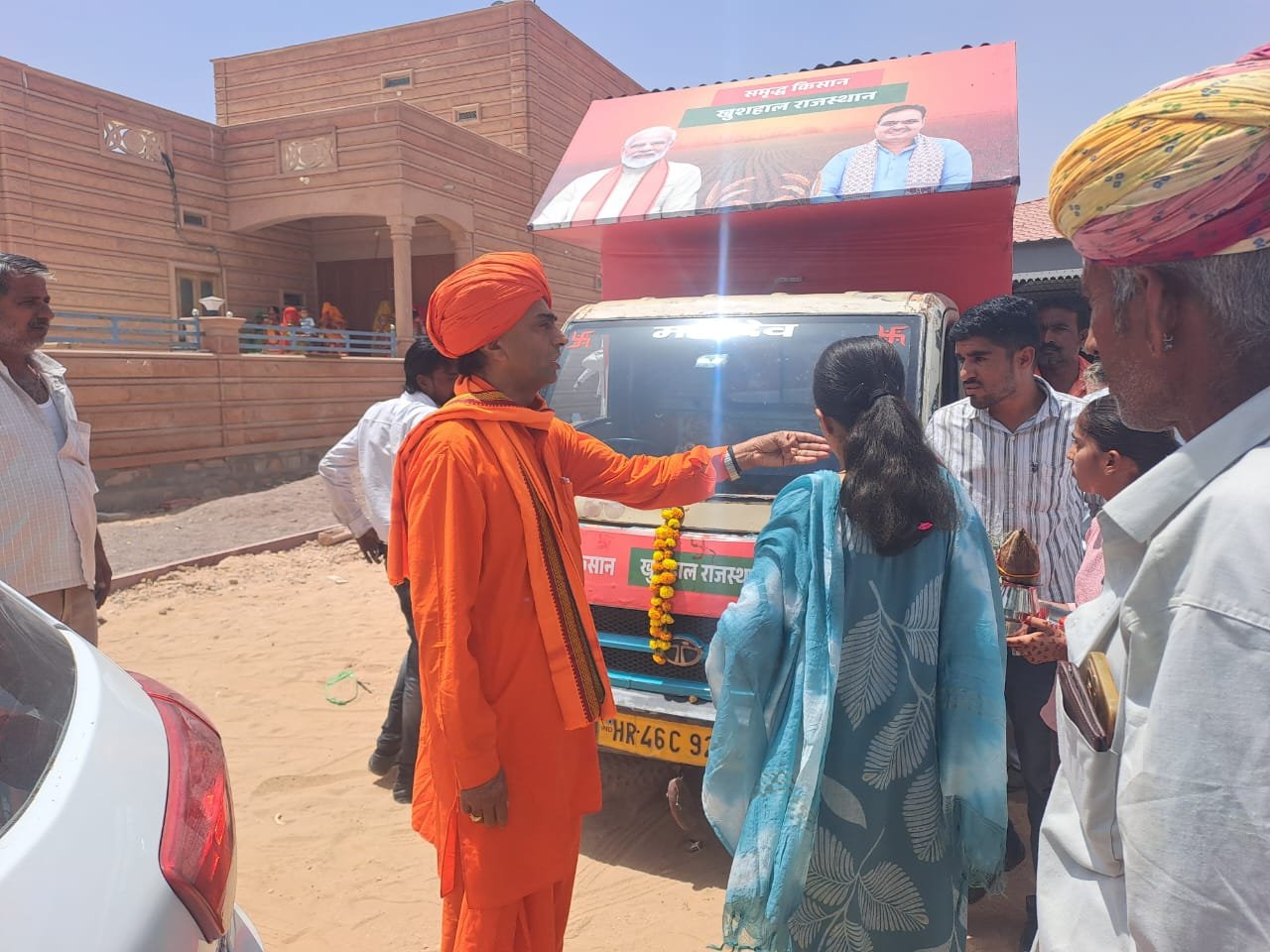 नवसृजित ग्राम पंचायत भोमसर में ग्राम रथ का भव्य स्वागत, कला जत्थे की प्रस्तुतियों ने बांधा समां