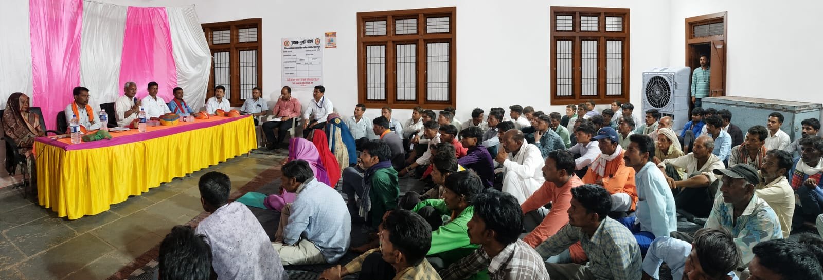 जनजातीय विद्यार्थियों की शिक्षा में आर्थिक बाधा नहीं आने देंगे - कैबिनेट मंत्री बाबूलाल खराडी