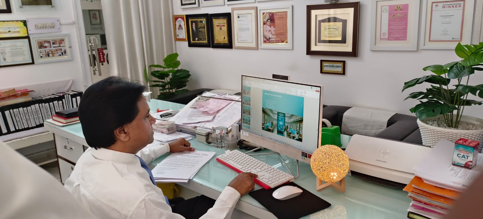 कृत्रिम बुद्धिमत्ता शक्तिशाली है, लेकिन अकेले बुद्धिमत्ता बेहतर समाज का निर्माण नहीं करती -मूल्य करते हैं। सार्वजनिक पुस्तकालय, तकनीक में मानवीय मूल्यों का समावेश करते हैं। - डॉ दीपक कुमार श्रीवास्तव