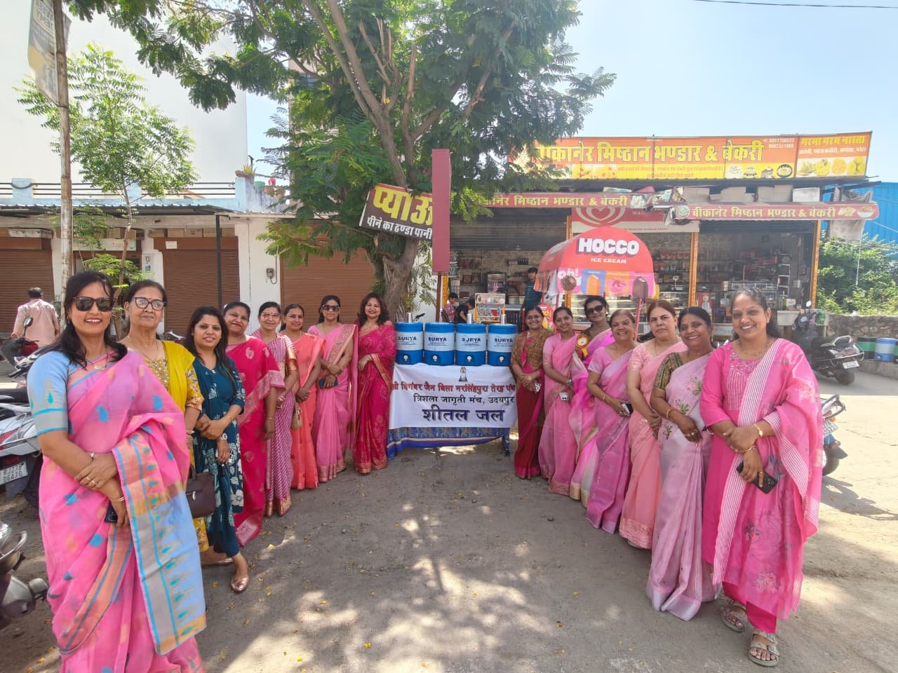 त्रिशला जागृति मंच द्वारा भीषण गर्मी में राहगीरों को प्याऊ एवं शीतल पेय जल सेवा का शुभारम्भ