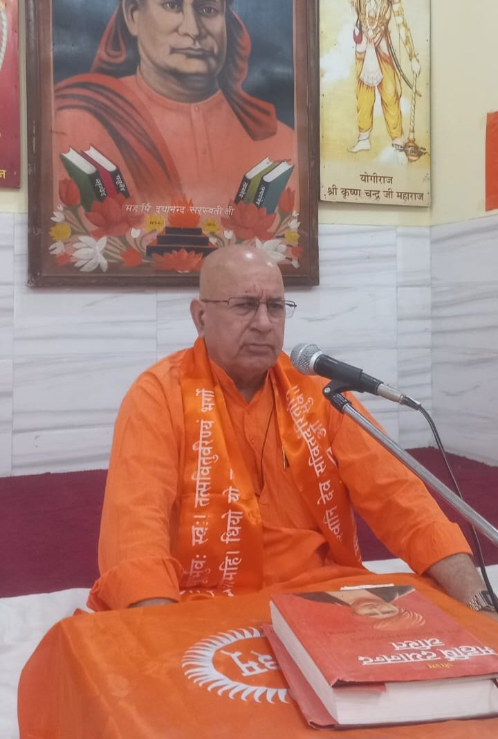 “अन्याय और बुरे कर्म करने वाले मनुष्यों को परमात्मा मनुष्येतर पशु, पक्षी आदि योनियों में जन्म देता हैः स्वामी विवेकानन्द परिव्राजक”