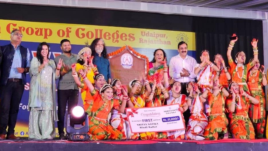 अभिव्यक्ति महोत्सव का भव्य समापनः1600 से अधिक प्रतिभाओं ने बिखेरे संस्कृति और रचनात्मकता के रंग