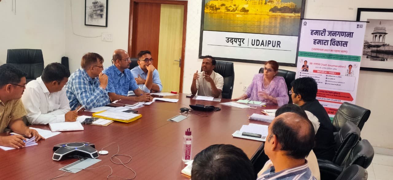 एक भी भवन चिन्हिकरण से नहीं छूटे, शत-प्रतिशत स्वगणना आईडी का हो सत्यापन - श्री मल्लिक