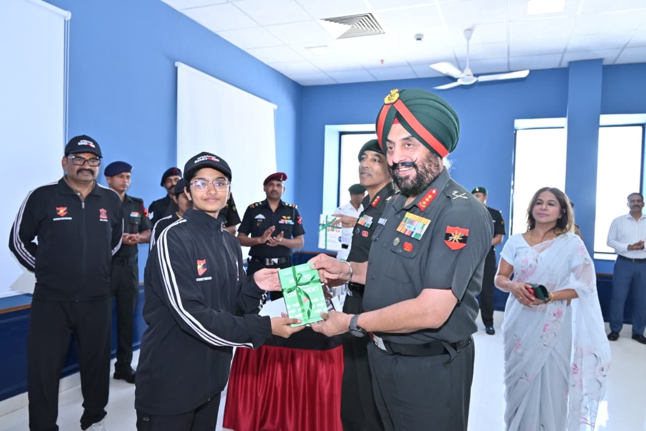 FROM THE HEARTLAND TO THE HIMALAYAN FRONTIERS: ARMY PUBLIC SCHOOL JAIPUR STUDENTS CONCLUDE J&K REVERSE INTEGRATION TOUR