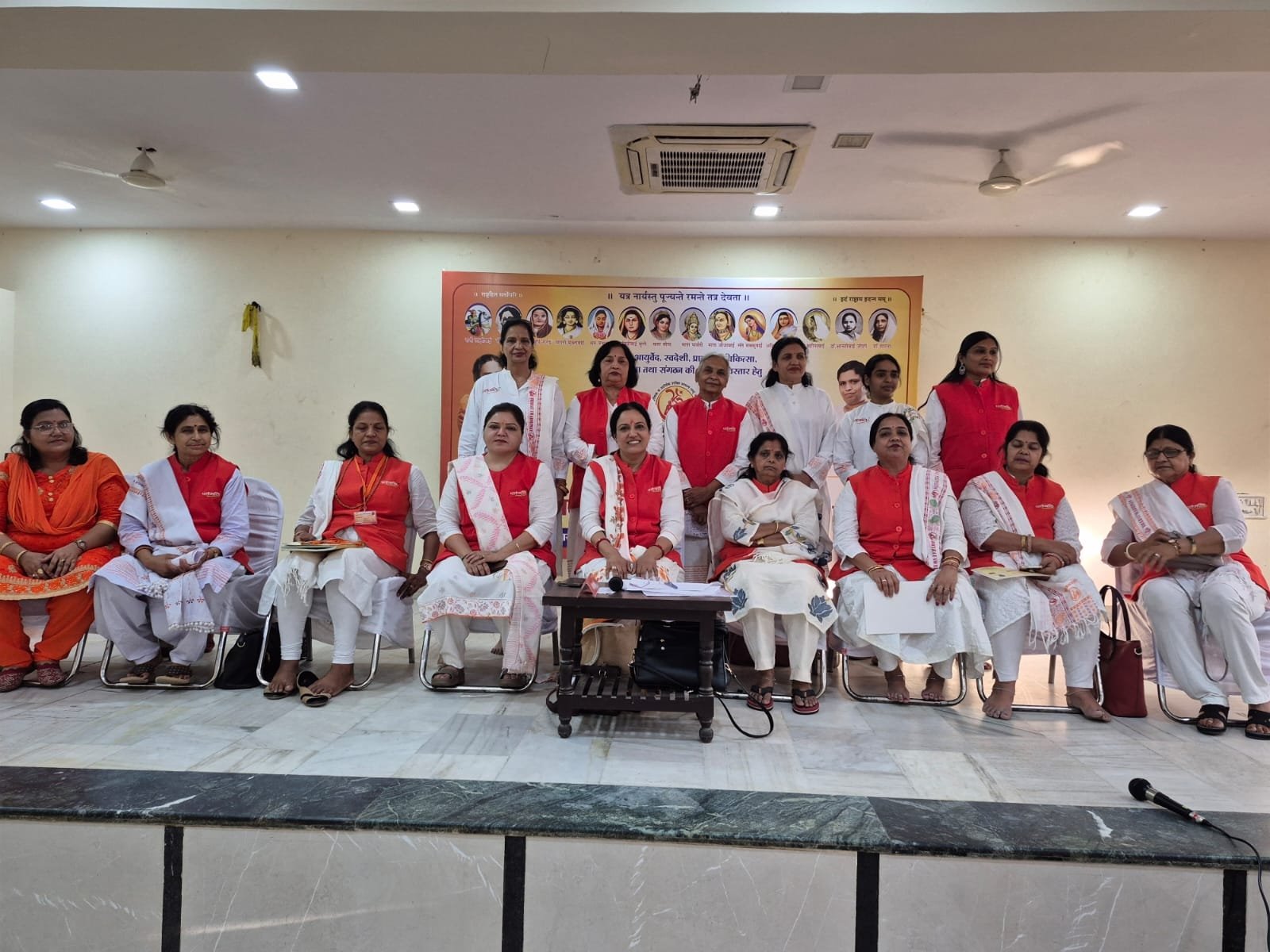 Udaipur Team Returns After Participating in Two-Day State-Level Women Patanjali Yoga Committee Workshop in Jaipur