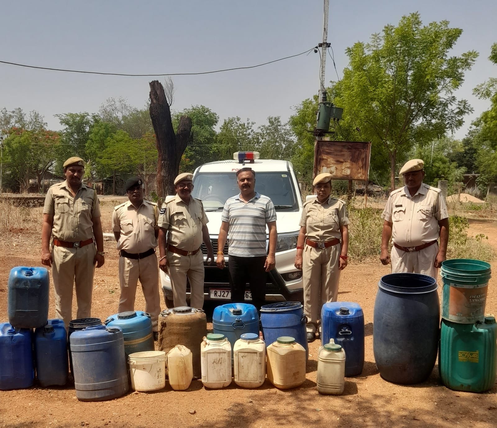 अवैध शराब के विरूद्ध अभियान जारी