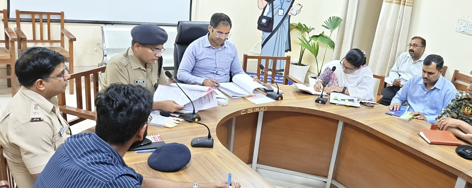 समन्वय से प्रतिबंधित दवाओं की बिक्री और मादक पदार्थों की तस्करी पर लगाएं रोक