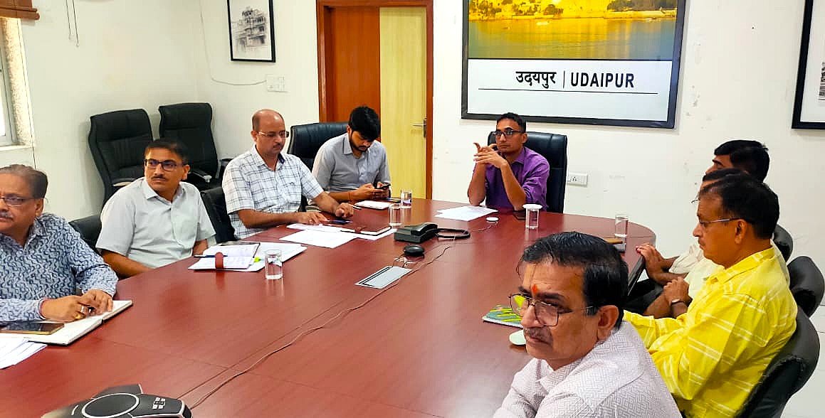 जल संरक्षण को सिर्फ आयोजन नहीं जनभागीदारी से सामाजिक अभियान बनाएं - जिला कलक्टर
