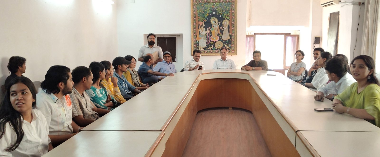 Etching and Serigraphy Workshop Concludes Successfully