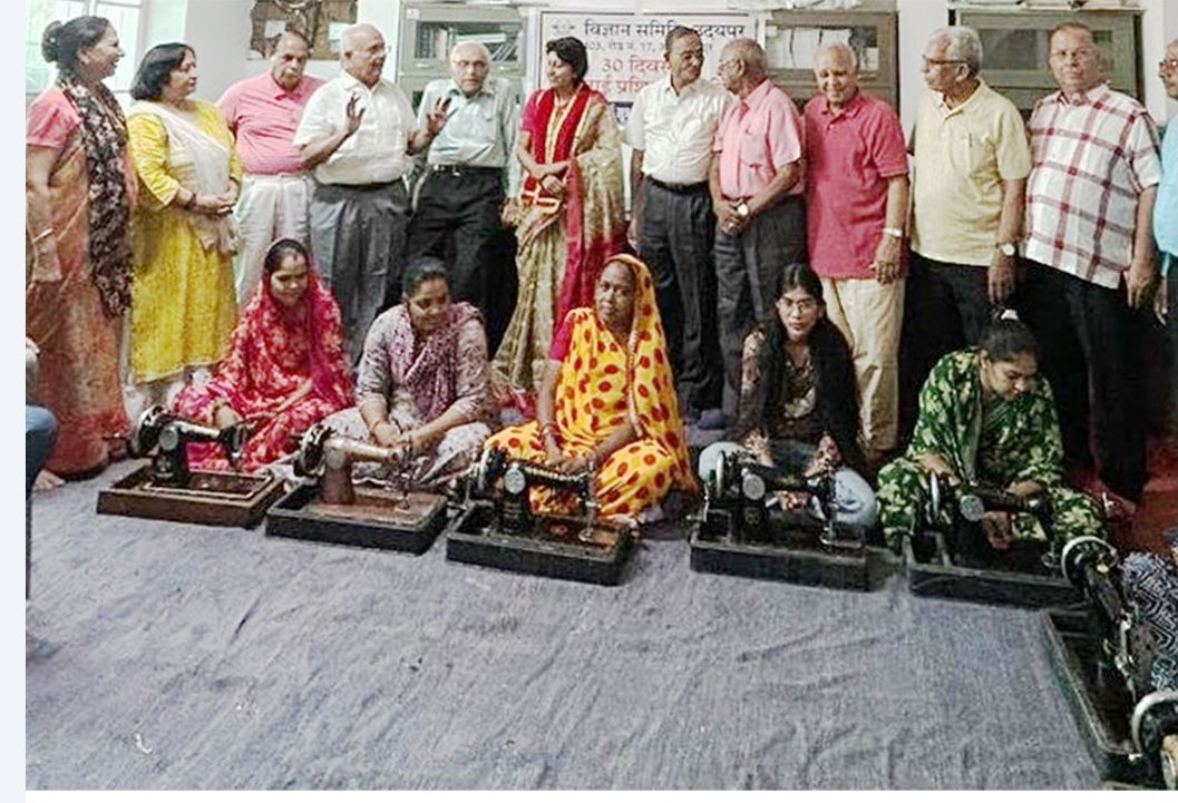 30 दिवसीय सिलाई प्रशिक्षण शिविर का शुभारंभ