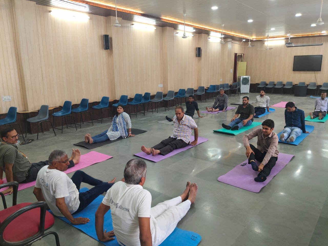 मात्स्यकी महाविद्यालय में योग प्रोटोकॉल एवं ध्यान सत्र का आयोजन