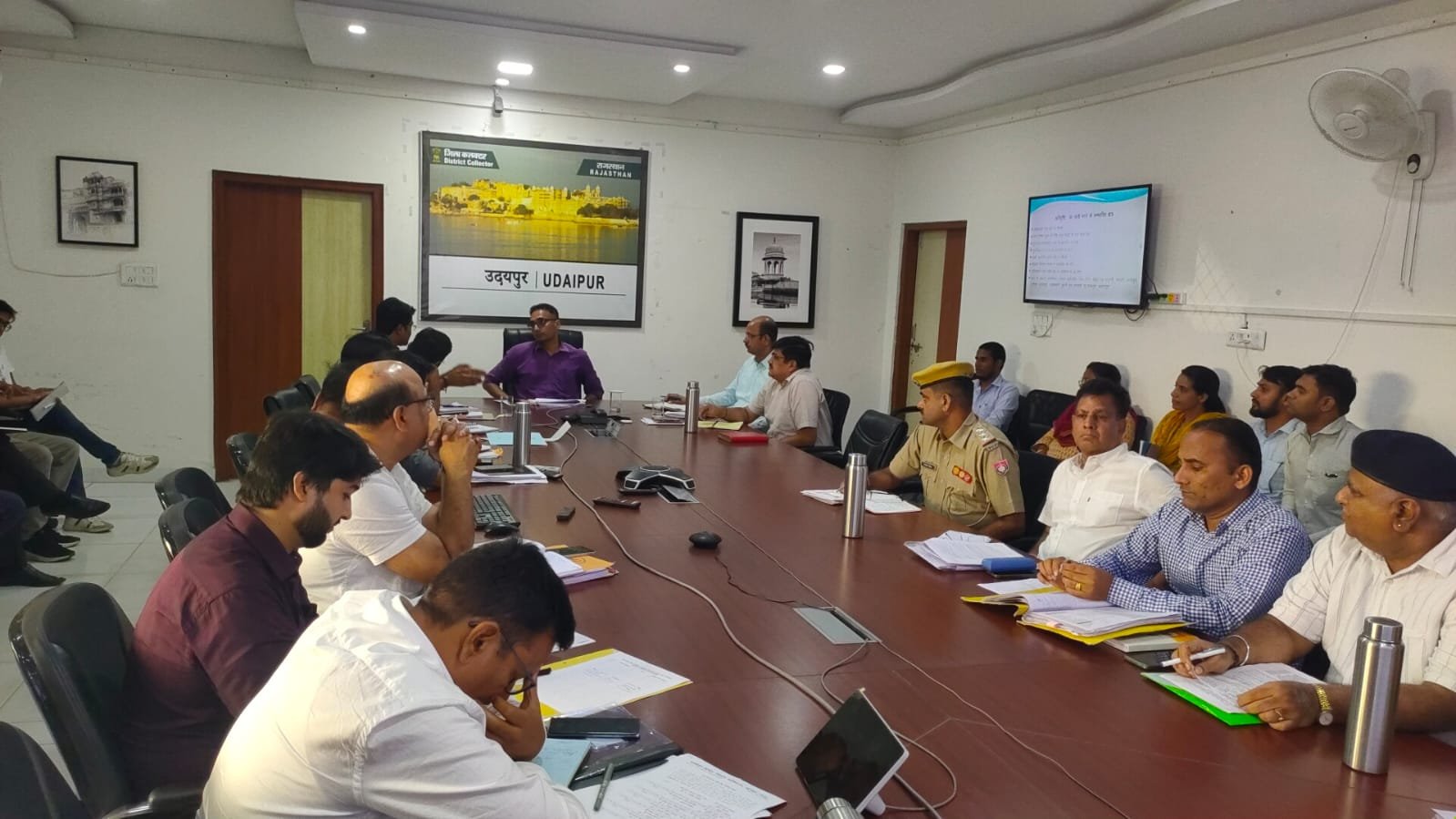 District Administration Reviews Monsoon Preparedness, Takes Strict Measures on Waterlogging and Disaster Management