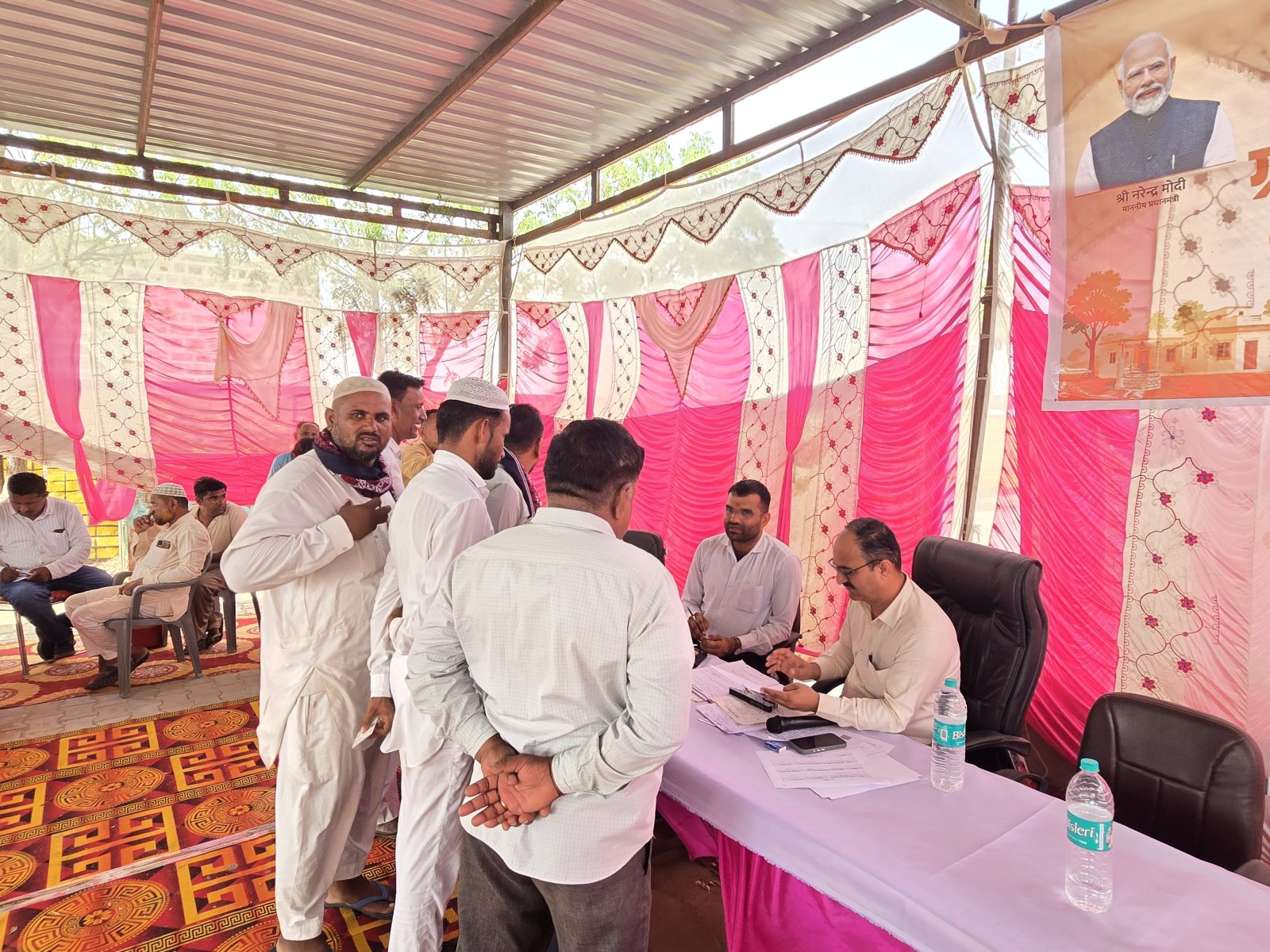 ग्रामीण सेवा शिविर में आमजन को मिला योजनाओं का लाभ, समस्याओं का हुआ त्वरित समाधान