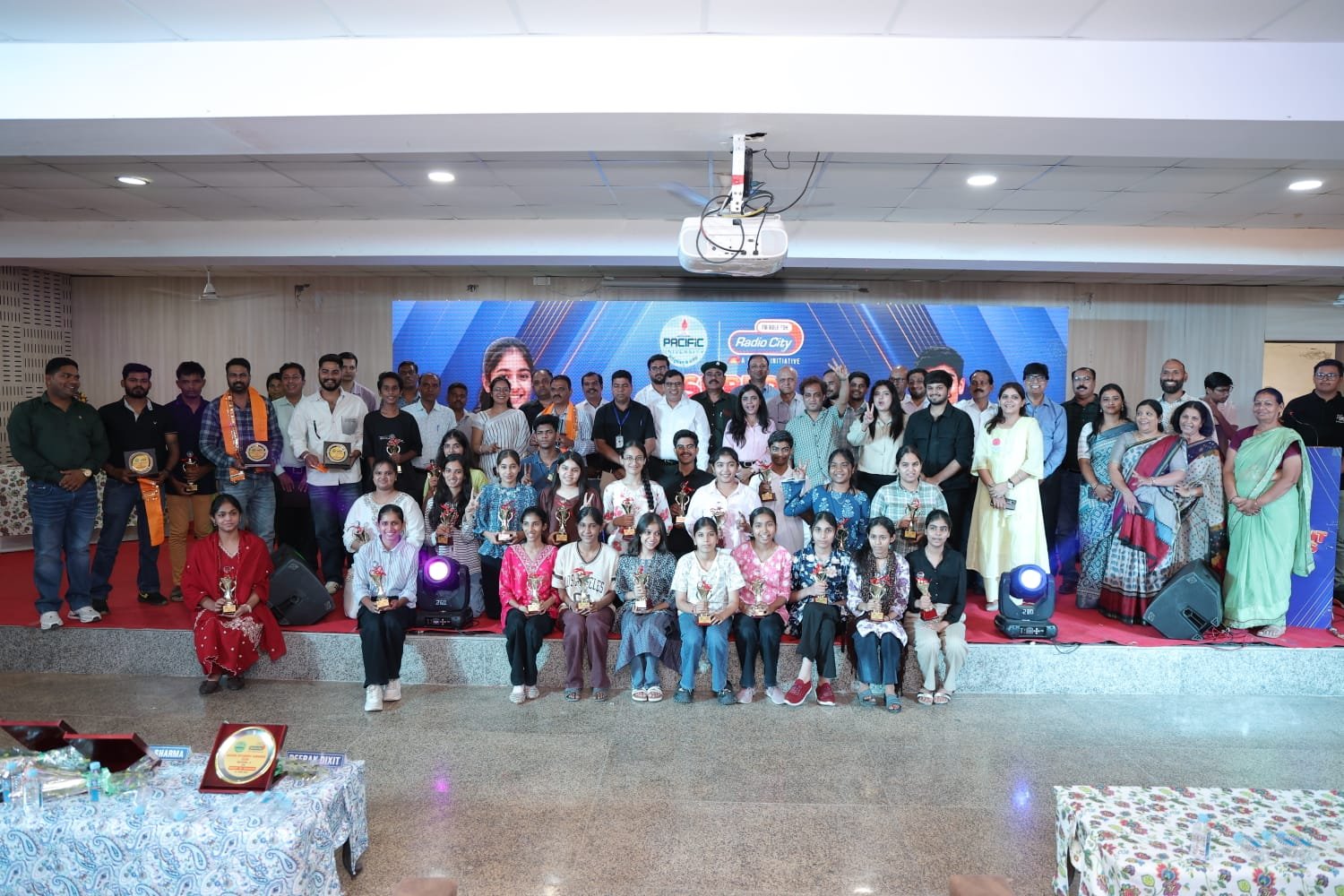 पेसिफिक विश्वविद्यालय और रेडियो सिटी का 'सुपर स्टूडेंट अवार्ड सीजन-6 आयोजित