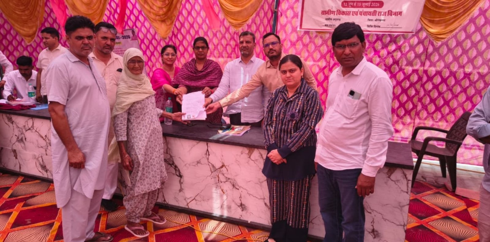ग्रामीण सेवा शिविर में 10 वर्षों बाद खाता विभाजन होने पर जताई प्रसन्नता