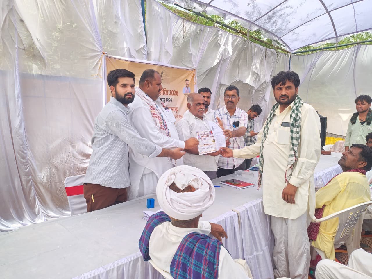 सफलता की कहानी मंगला पशु बीमा योजना बनी पशुपालक परिवार के लिए सुरक्षा कवच बाहला की पशुपालक श्रीमती काशुबी को मिला गाय के लिए सुरक्षा कवच