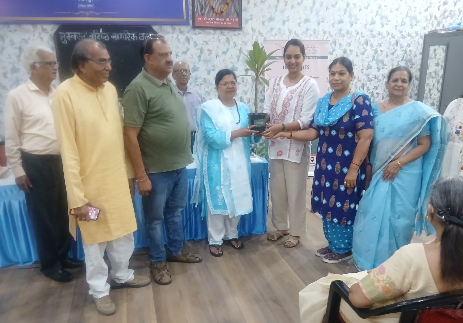 मुस्कान क्लब में अंतर्राष्ट्रीय योग दिवस के सुअवसर पर 95 सदस्यों ने योग, हंसी और सकारात्मक ऊर्जा के तरीके सीखे
