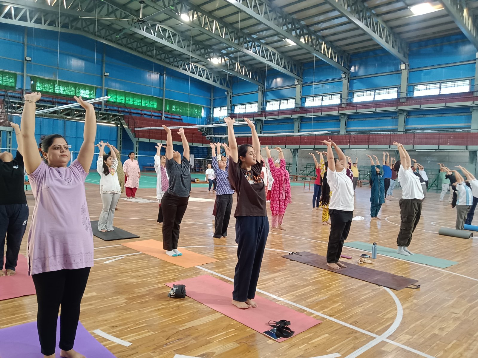 अंतरराष्ट्रीय योग दिवस पर सेंट एंथोनी सीनियर सेकेंडरी स्कूल में दिया गया योग अपनाने का संदेश